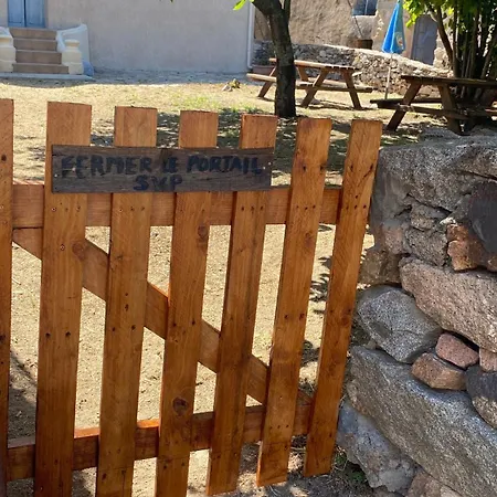 Lägenhet Sous Les Toits *